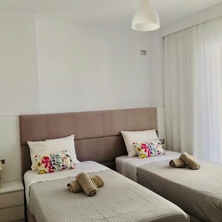 Sea And Sun Apartments Sarandë Eksteriør bilde
