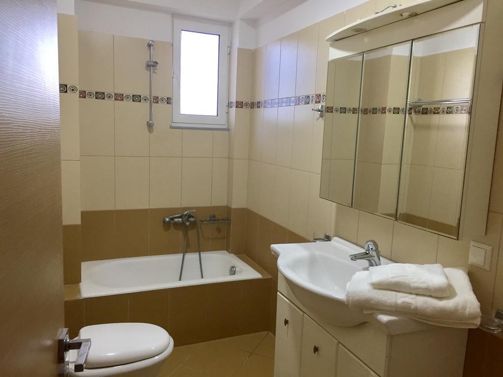Sea And Sun Apartments Sarandë Rom bilde
