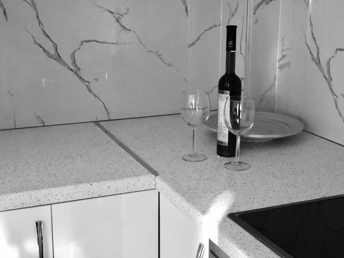 Sea And Sun Apartments Sarandë Eksteriør bilde